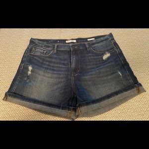 Banana Republic Denim Roll-Up shorts